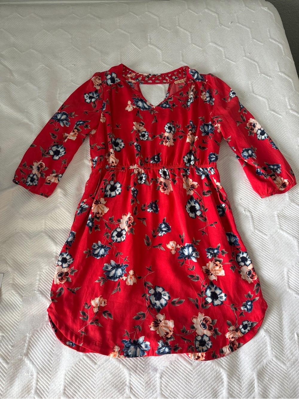 Women’s Red Floral Long Sleeve Dress